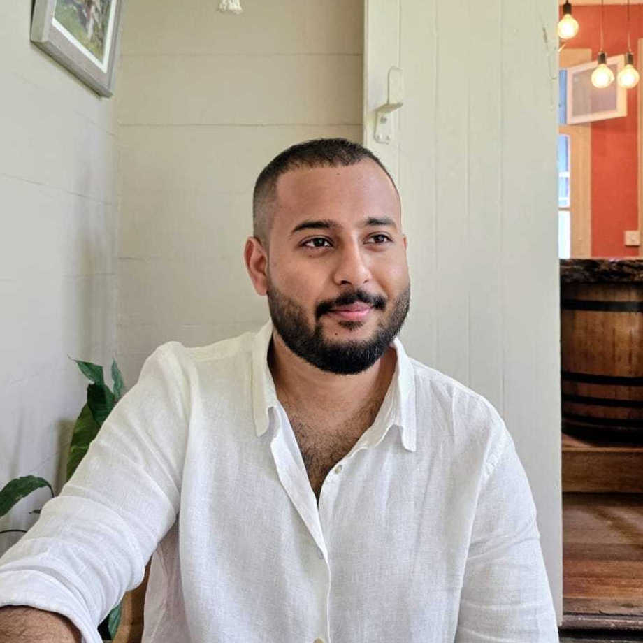 Girish Mahabir Profile Photo